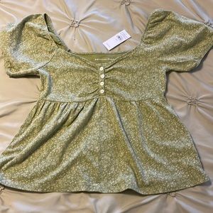 AE American Eagle Puff Sleeve Babydoll T-shirt